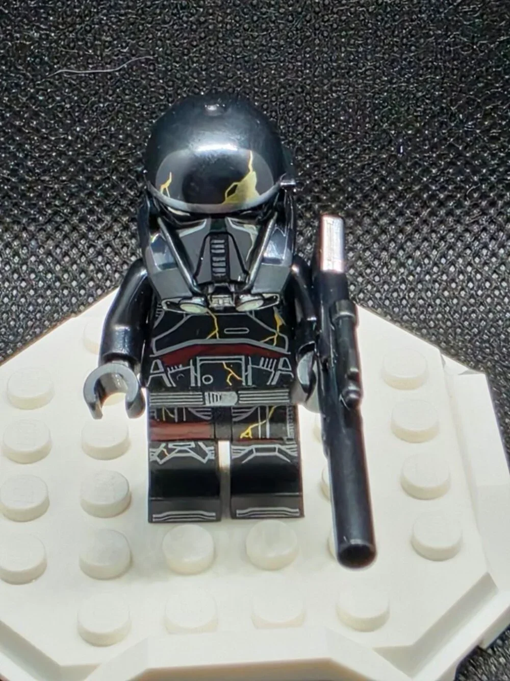 LEGO Star Wars Death Trooper sw1416 Minifigure w/ Blaster New Collectible